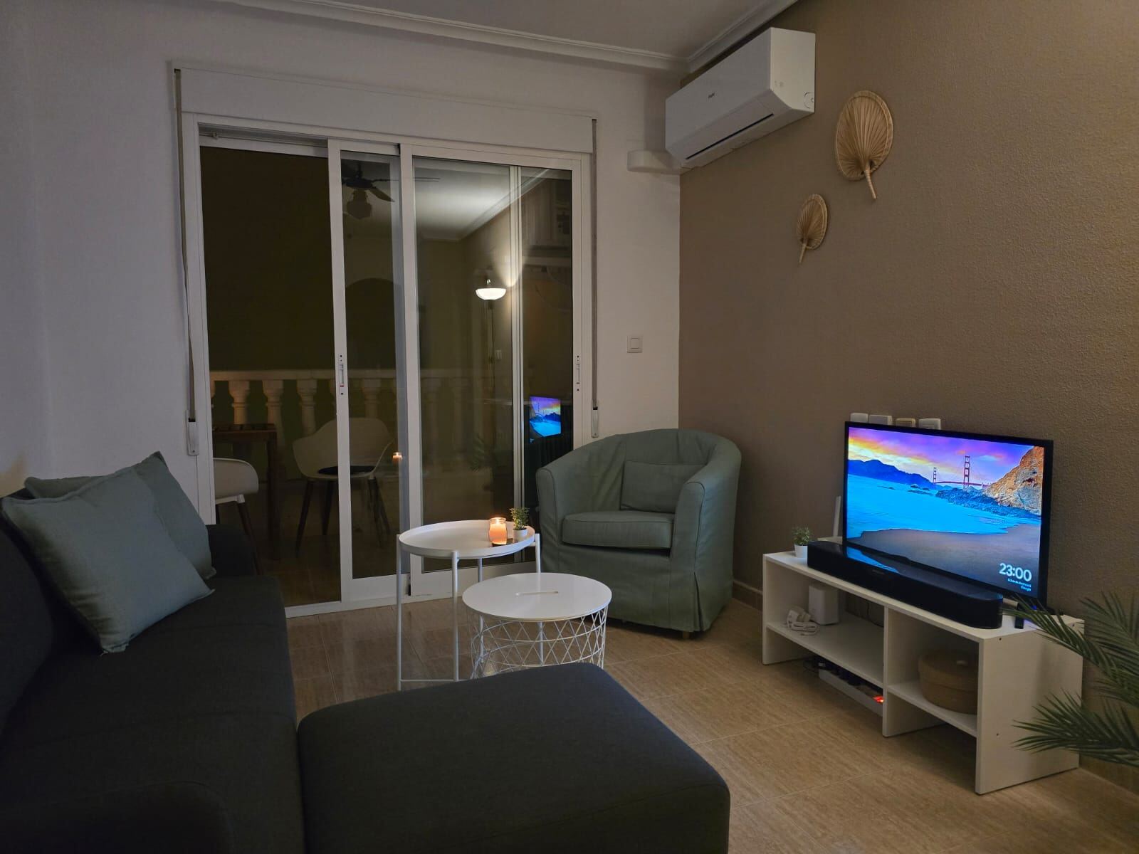 Woonkamer in de avond